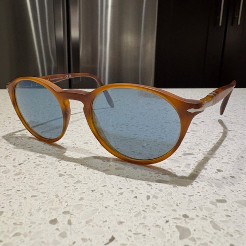 Persol Sunglasses Unisex Size Small 50mm